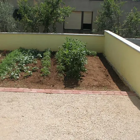 With A Parking Space - 4210 Daire *
