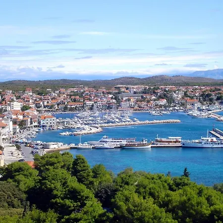 With A Parking Space - 4210 Daire Vodice