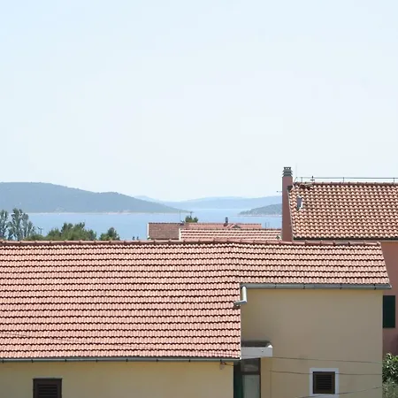 With A Parking Space - 4210 Daire Vodice